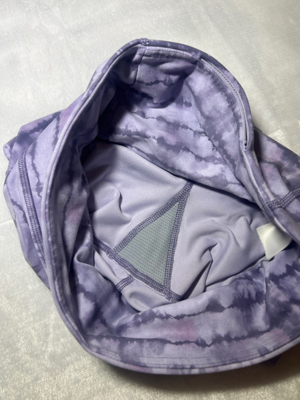 Athleta Elation Printed Capri Leggings Size S - Picture 4 of 5